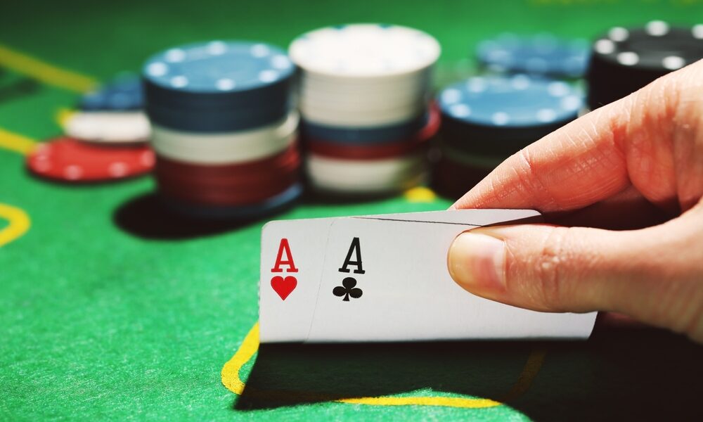 dwa asy w pokerze